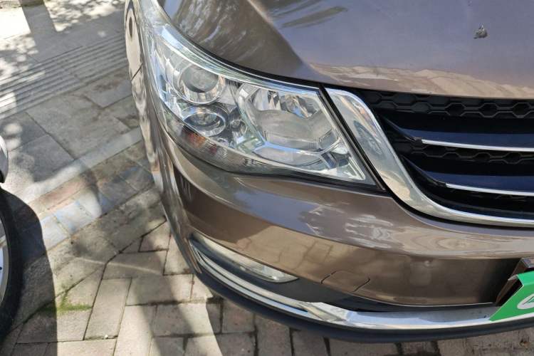 Used Baojun 730 2016 1.5L Manual Comfort Version 7 Seats China V Emission Standard Right Front Headlight