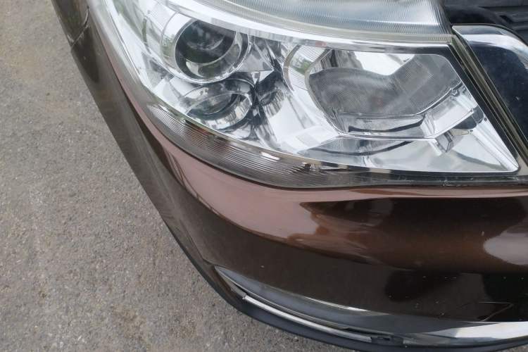 Used Baojun 730 2016 1.5L Manual Comfort Version 7 Seats China V Emission Standard Right Front Headlight