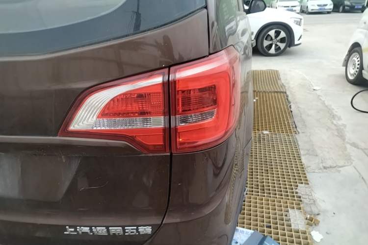 Used Baojun 730 2016 1.5T Manual Standard Version 7 Seats Right Rear Taillight