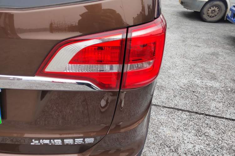 Used Baojun 730 2016 1.8L iAMT Comfort Version 7 Seats Right Rear Taillight