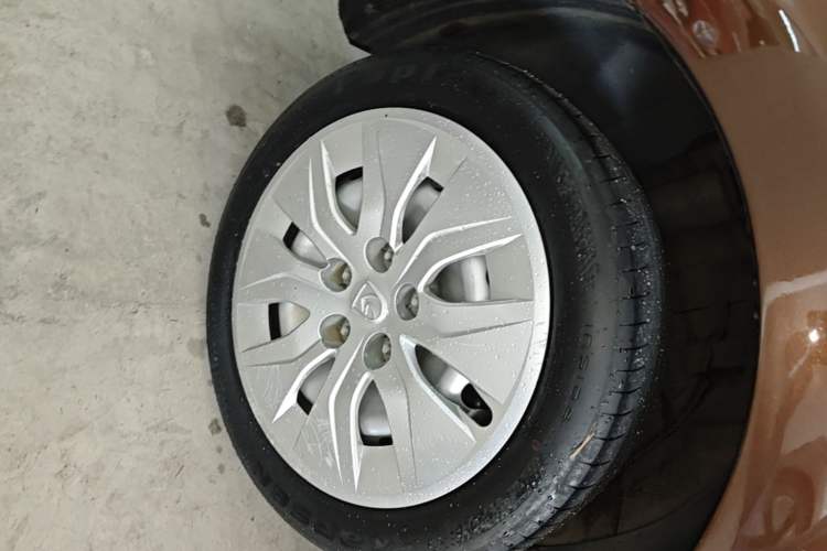 Used Baojun 730 2016 1.5L Manual Standard Version 7 Seats Right Rear Wheel Hub