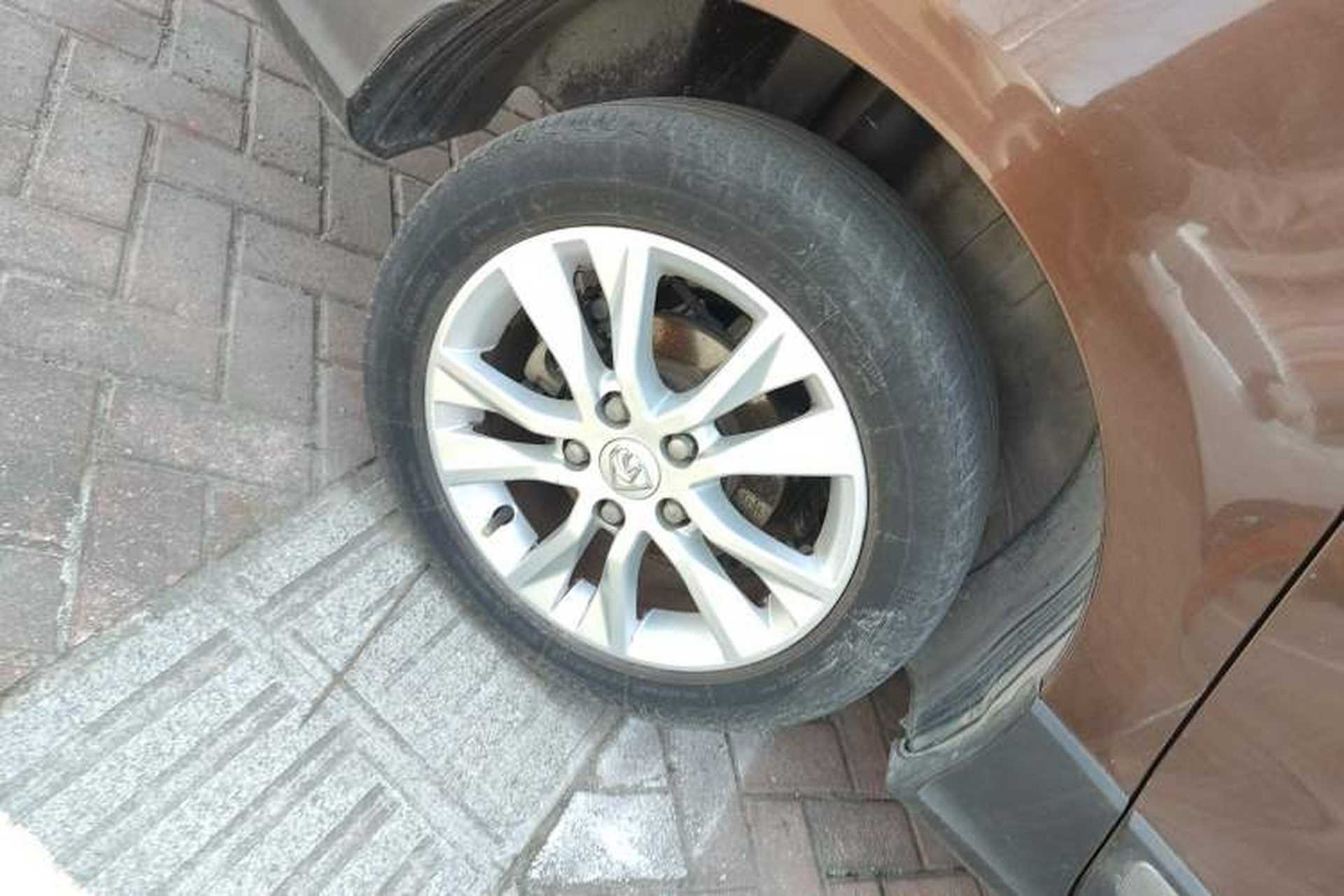 Used Baojun 730 2016 1.5L Manual Comfort Version 7 Seats China V Emission Standard Right Rear Wheel Hub