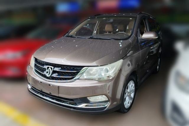 Baojun 730 2016 1.5L Manual Comfort Version 7 Seats China V Emission Standard usado
