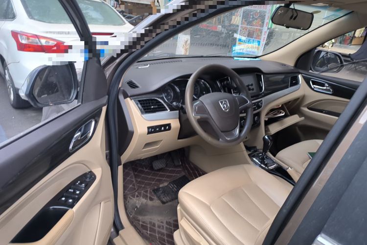Used Baojun 730 2016 1.8L iAMT Comfort Version 7 Seats Driver Seat