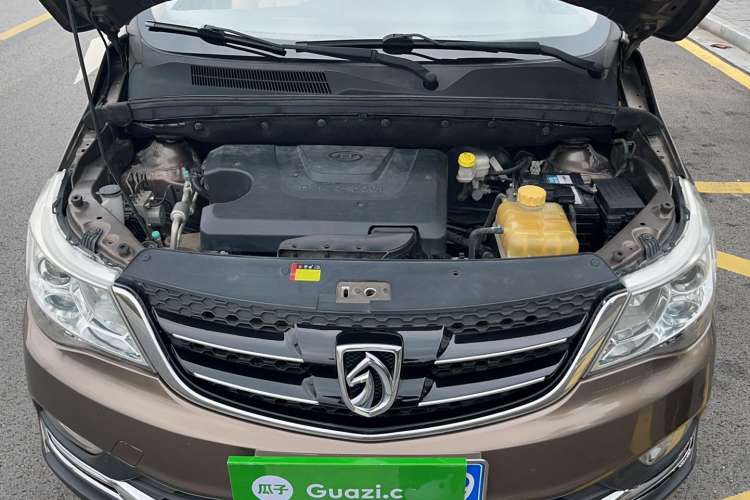 Used Baojun 730 2016 1.5L Manual Comfort Version 7 Seats China V Emission Standard Engine Bay
