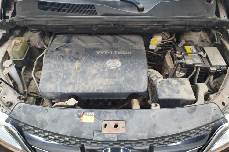 Used Baojun 730 2016 1.8L Manual Luxury Edition 7 Seats Engine Bay