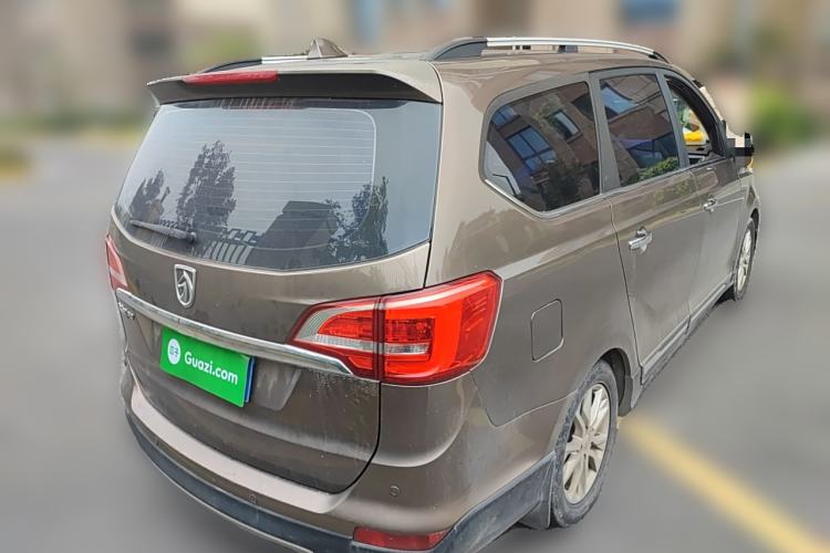 Used Baojun 730 2016 1.5T Manual Comfort Version 7 Seats Exterior 5