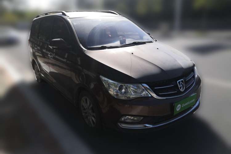 Used Baojun 730 2016 1.5L Manual Comfort Version 7 Seats China V Emission Standard Front Right 45 Deg