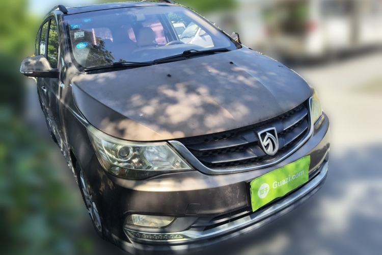 Used Baojun 730 2016 1.8L Manual Luxury Edition 7 Seats Front Right 45 Deg
