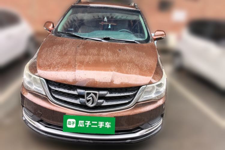 Used Baojun 730 2016 Revised 1.5L Manual Standard Version 7 Seats China V Emission Standard Front