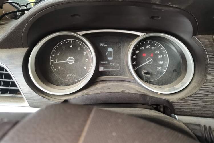 Used Baojun 730 2016 Revised 1.5L Manual Standard Version 7 Seats China V Emission Standard Instrument Cluster