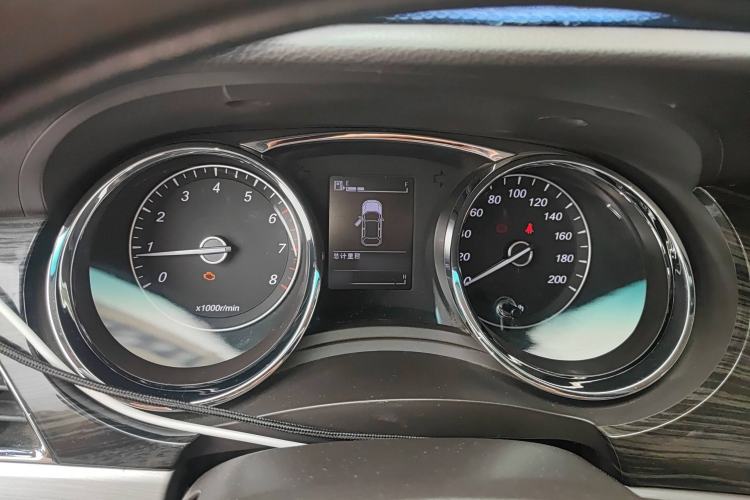 Used Baojun 730 2016 1.5T Manual Comfort Version 7 Seats Instrument Cluster