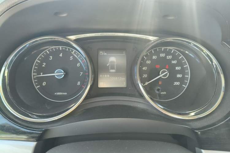 Used Baojun 730 2016 1.8L Manual Luxury Edition 7 Seats Instrument Cluster
