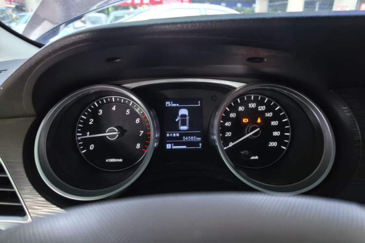Used Baojun 730 2016 Revised 1.5L Manual Standard Version 7 Seats China V Emission Standard Instrument Cluster