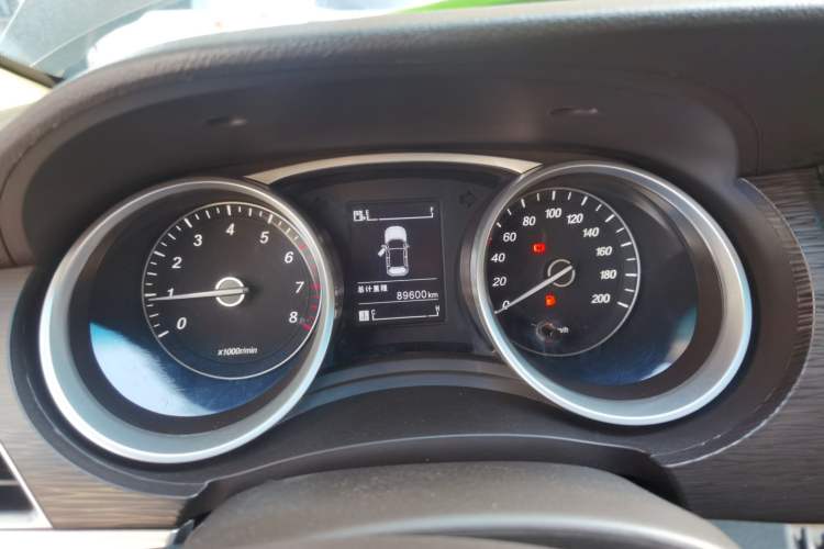 Used Baojun 730 2016 Revised 1.5L Manual Standard Version 7 Seats China V Emission Standard Instrument Cluster