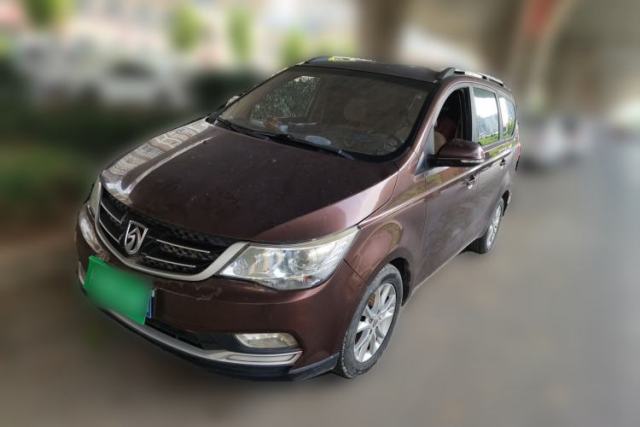Used Baojun 730 2016 Revised 1.5L Manual Standard Version 7 Seats China V Emission Standard