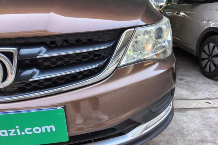 Used Baojun 730 2016 Revised 1.5L Manual Standard Version 7 Seats China V Emission Standard Left Front Headlight