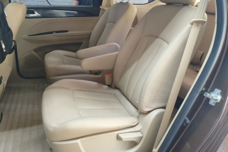 Used Baojun 730 2016 1.8L Manual Luxury Edition 7 Seats Left Rear Seat