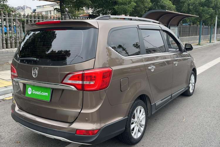 Used Baojun 730 2016 1.5L Manual Comfort Version 7 Seats China V Emission Standard Rear Right 45 Deg