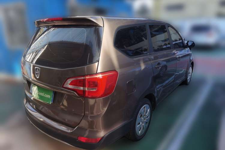 Used Baojun 730 2016 Revised 1.5L Manual Standard Version 7 Seats China V Emission Standard Rear Right 45 Deg