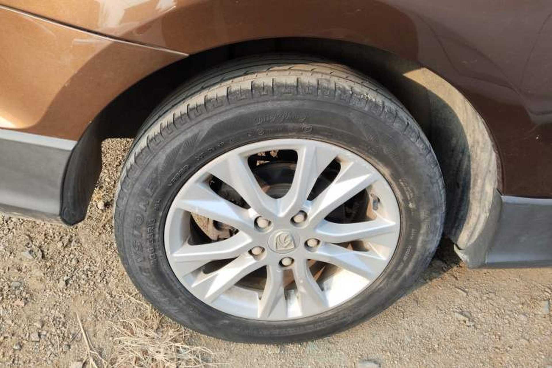 Used Baojun 730 2016 1.5L Manual Comfort Version 7 Seats China V Emission Standard Right Rear Wheel Hub