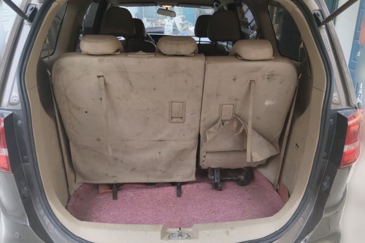 Used Baojun 730 2016 1.5L Manual Comfort Version 7 Seats China V Emission Standard Trunk