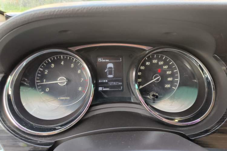 Used Baojun 730 2016 1.5L Manual Luxury Edition 7 Seats Instrument Cluster