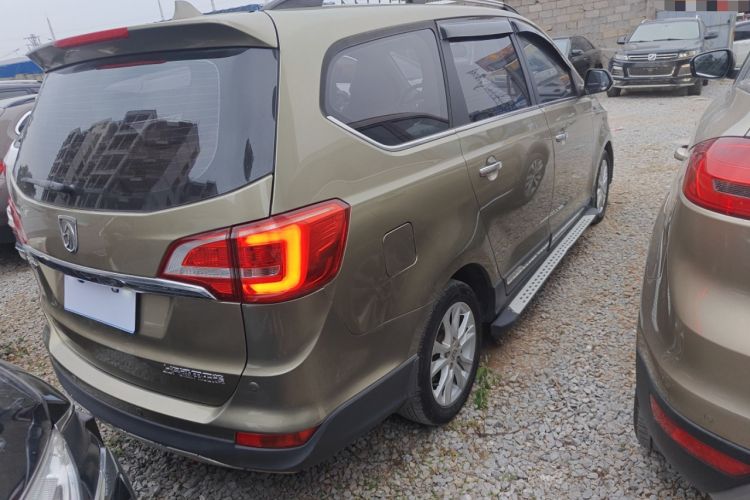 Used Baojun 730 2016 1.5L Manual Comfort Version 7 Seats China V Emission Standard Exterior 5