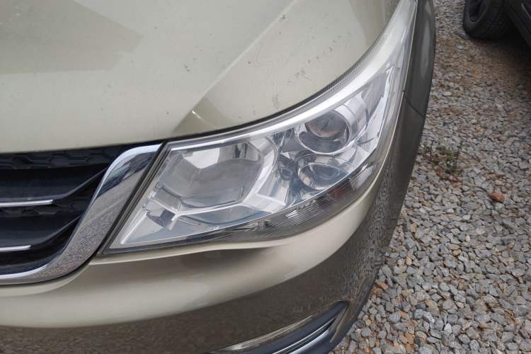 Used Baojun 730 2016 1.5L Manual Comfort Version 7 Seats China V Emission Standard Left Front Headlight