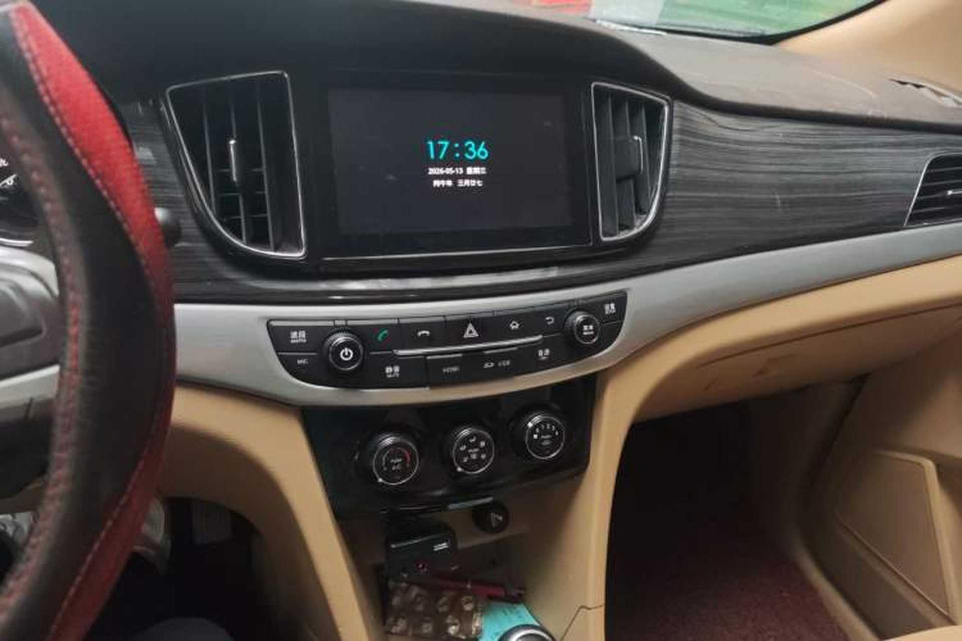 Used Baojun 730 2016 1.5L Manual Comfort Version 7 Seats China V Emission Standard Audio And AC Panel