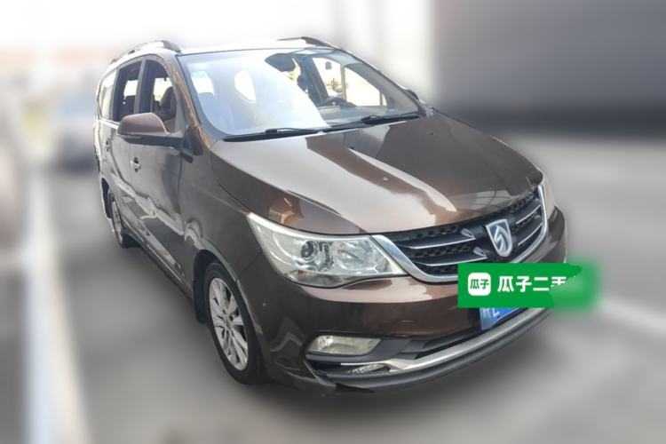 Used Baojun 730 2016 1.5L Manual Luxury Edition 7 Seats Front Right 45 Deg