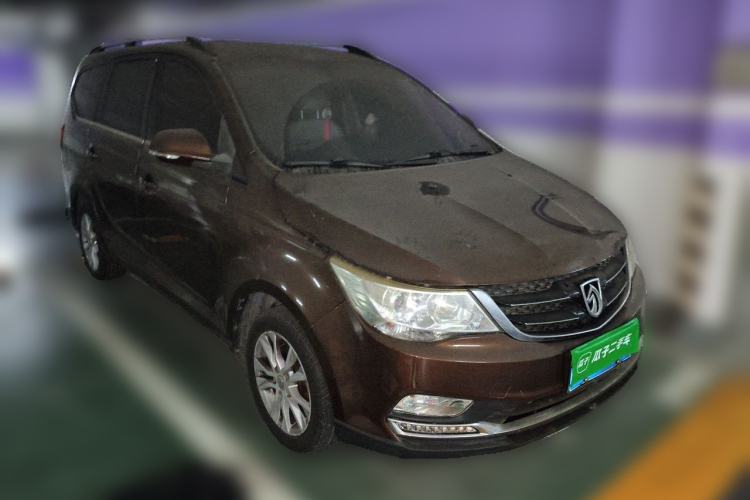 Used Baojun 730 2016 1.5L Manual Standard Version 7 Seats Front Right 45 Deg