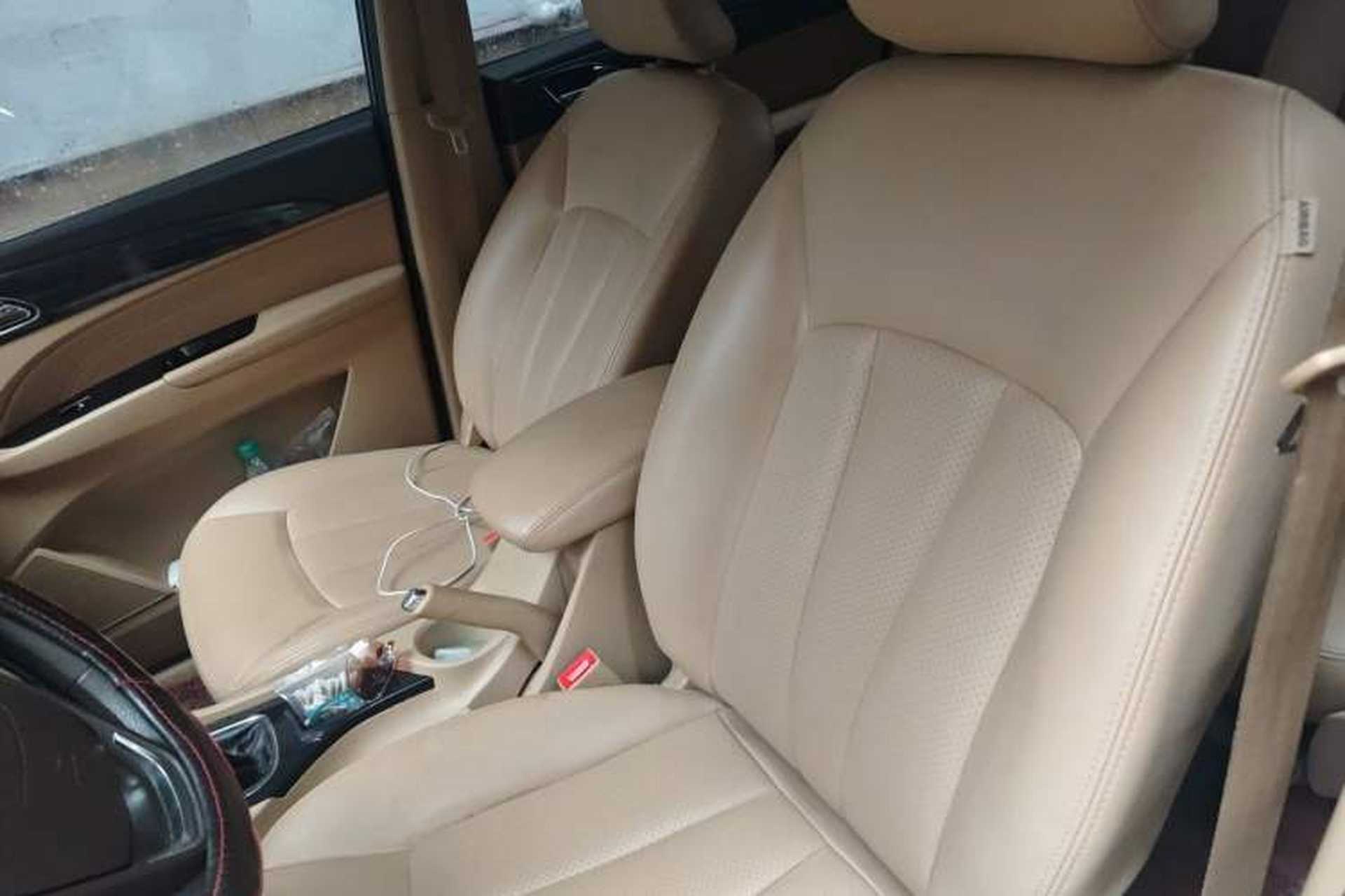 Used Baojun 730 2016 1.5L Manual Comfort Version 7 Seats China V Emission Standard Left Front Seat