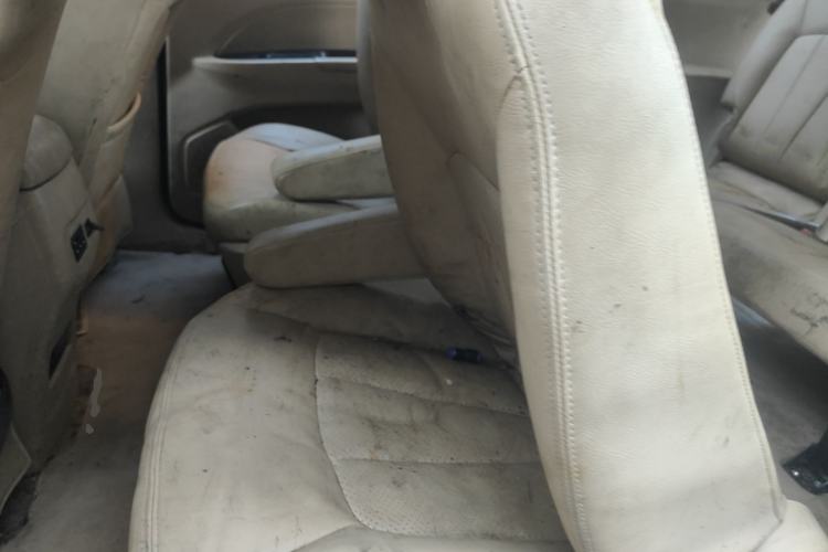 Used Baojun 730 2016 1.5L Manual Luxury Edition 7 Seats Left Rear Seat