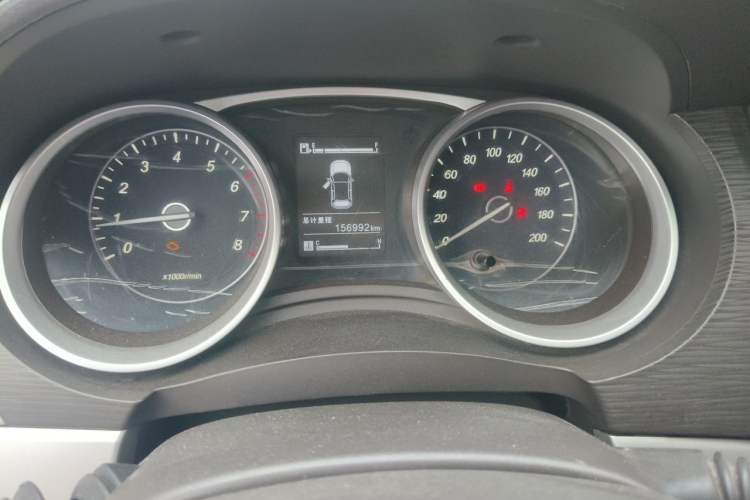 Used Baojun 730 2016 1.5L Manual Standard Version 7 Seats Odometer Close Up