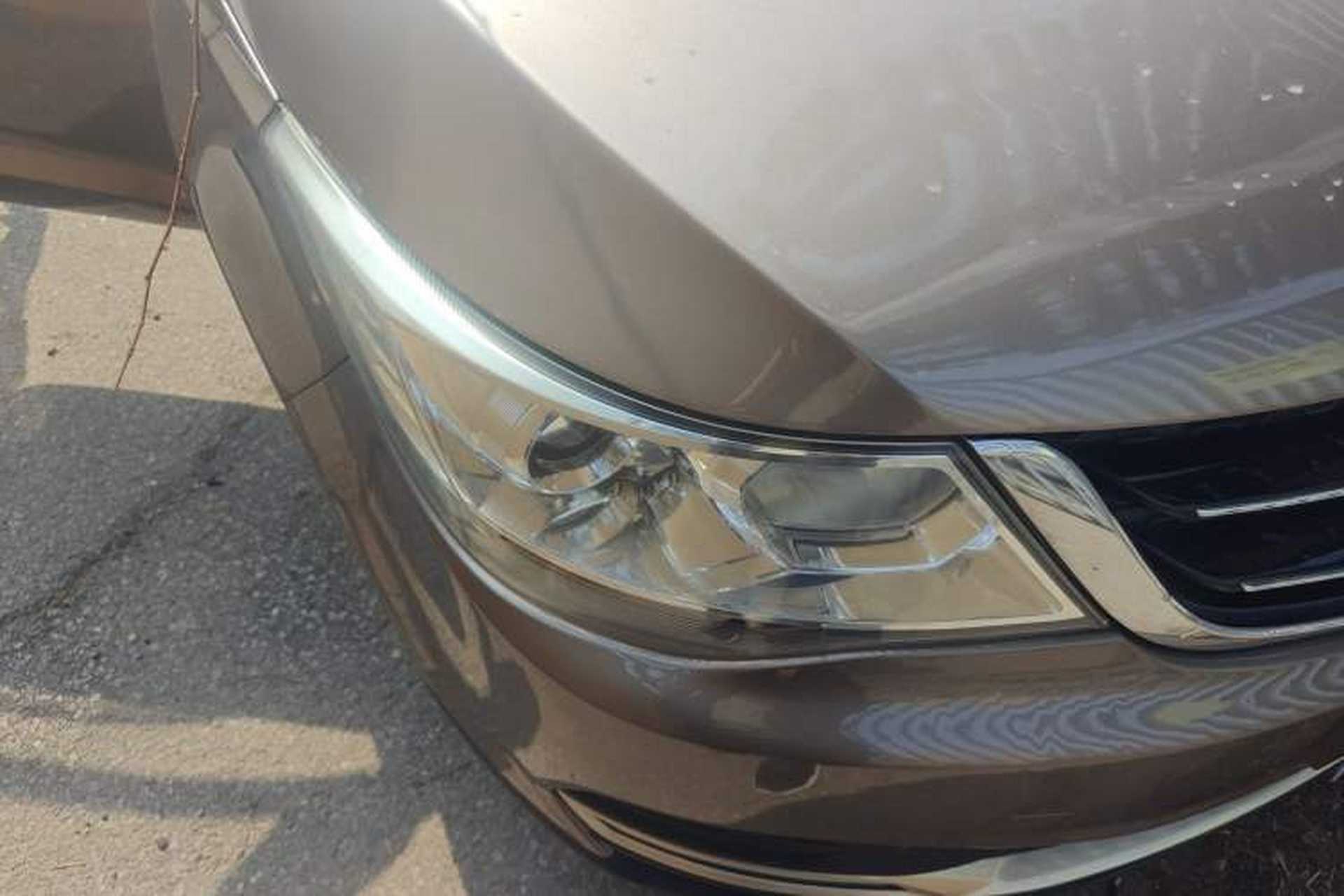 Used Baojun 730 2016 1.5L Manual Standard Version 7 Seats Right Front Headlight
