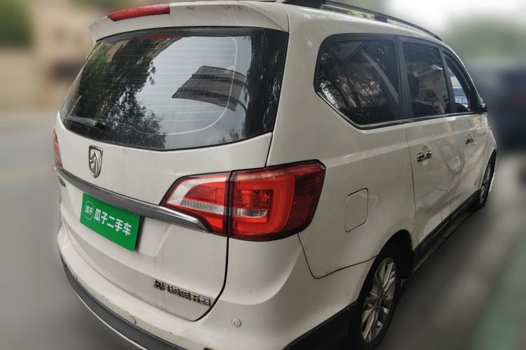 Used Baojun 730 2016 1.5L Manual Comfort Version 7 Seats China V Emission Standard Rear Right 45 Deg