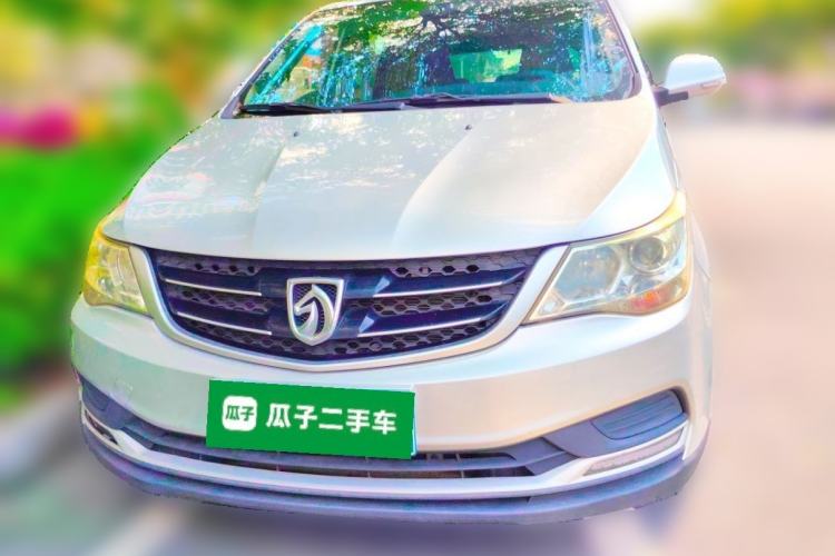 Used Baojun 730 2016 1.5L Manual Standard Version 7 Seats Front