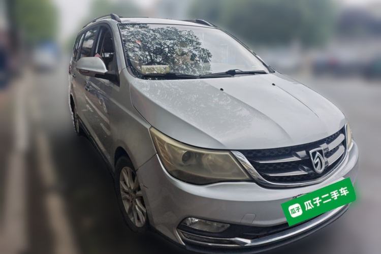 Used Baojun 730 2016 1.5T Manual Comfort Version 7 Seats Front Right 45 Deg