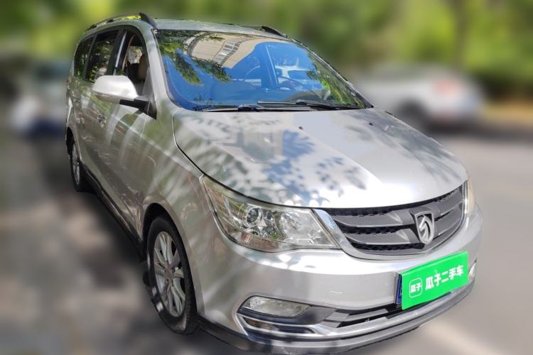 Used Baojun 730 2016 1.8L iAMT Comfort Version 7 Seats Front Right 45 Deg