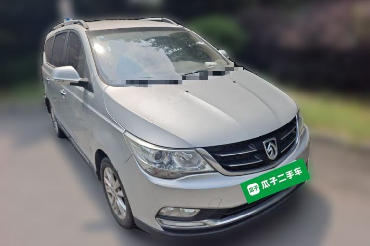 Used Baojun 730 2016 1.5L Manual Comfort Version 7 Seats China V Emission Standard Front Right 45 Deg