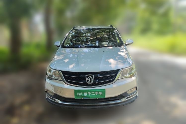 Used Baojun 730 2016 1.5L Manual Comfort Version 7 Seats China V Emission Standard Front