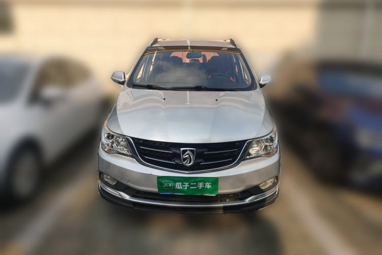 Used Baojun 730 2016 1.5T Manual Standard Version 7 Seats Front