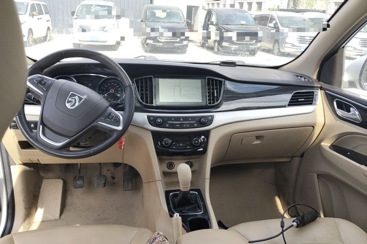 Used Baojun 730 2016 1.5L Manual Luxury Edition 7 Seats Headliner