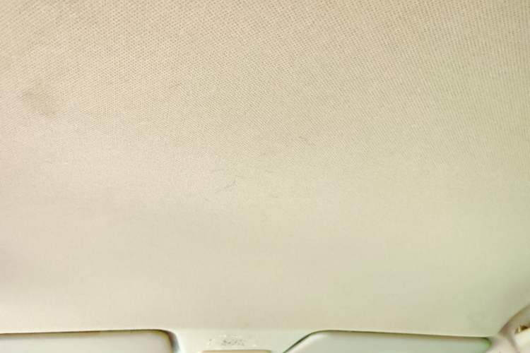 Used Baojun 730 2016 1.5L Manual Standard Version 7 Seats Headliner