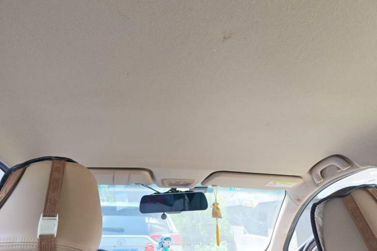 Used Baojun 730 2016 1.5L Manual Comfort Version 7 Seats China V Emission Standard Headliner