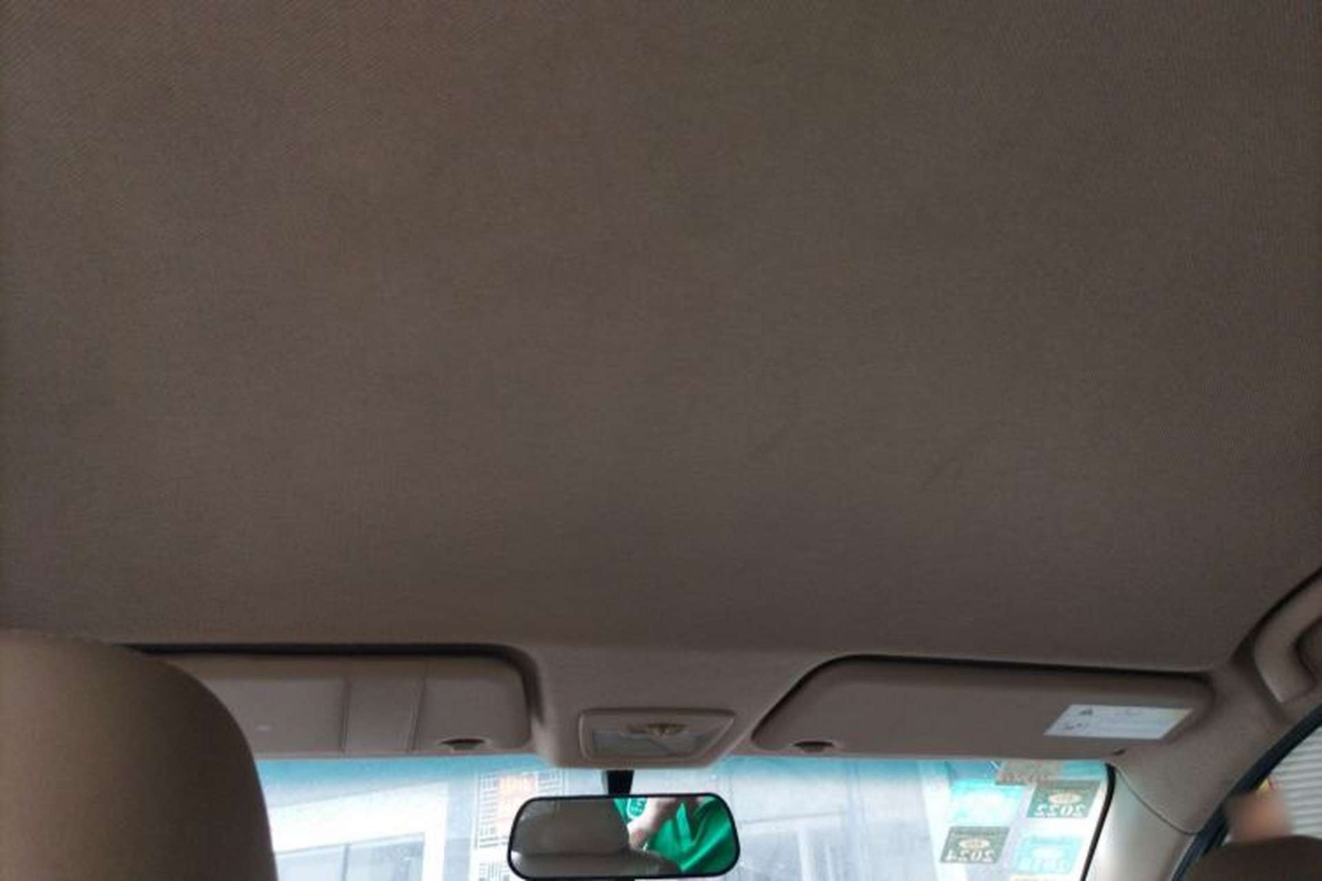 Used Baojun 730 2016 1.5L Manual Comfort Version 7 Seats China V Emission Standard Headliner