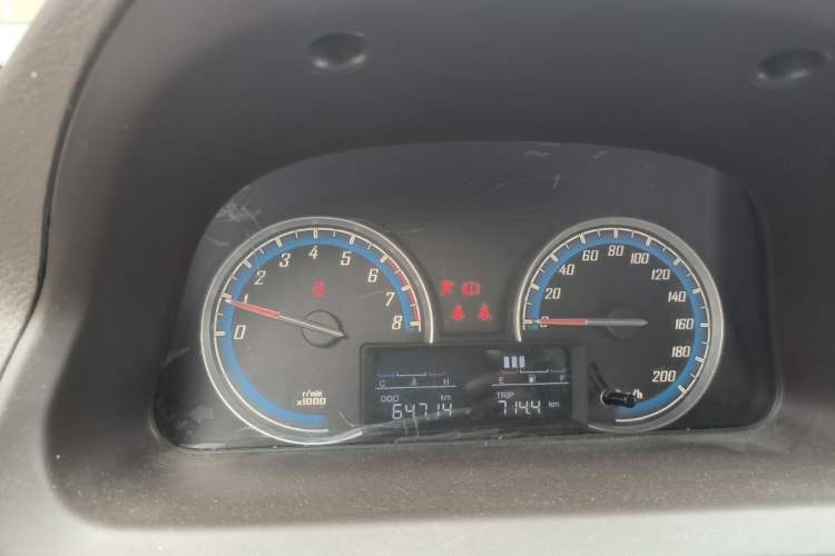Used Baojun 730 2016 1.5L Manual Comfort Version 7 Seats China V Emission Standard Instrument Cluster