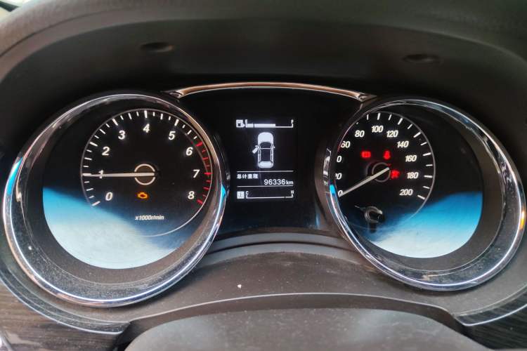 Used Baojun 730 2016 1.5L Manual Comfort Version 7 Seats China V Emission Standard Instrument Cluster