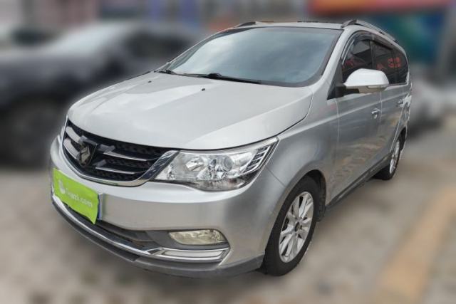 Used Baojun 730 2016 1.5T Manual Comfort Version 7 Seats
